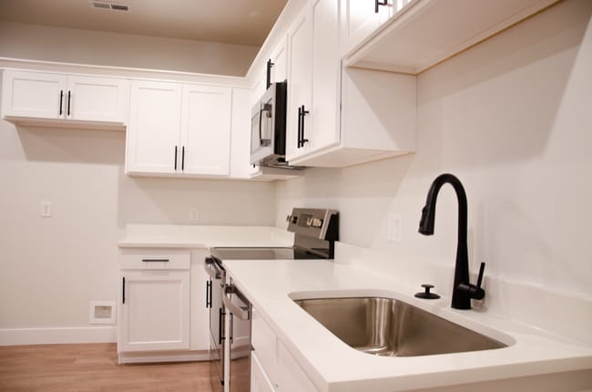 204 S Mulberry Way, Vineyard, UT 84059 - photo 6