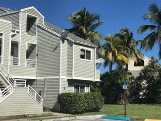 3401 NW 44th St, Lauderdale Lakes, FL 33309