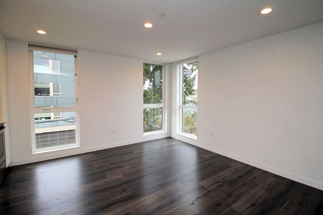 1480 N Jarrett St, Portland, OR 97217 - photo 6