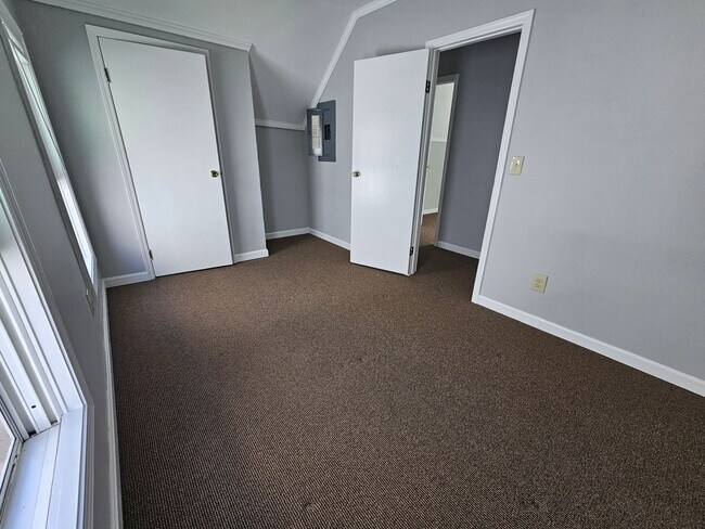 120 North St unit . 2, Burlington, VT 05401 - photo 4