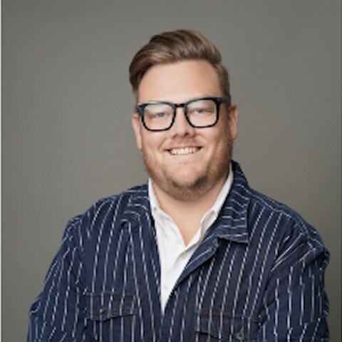 Agent Photo
