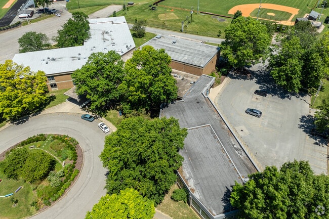 The student:teacher ratio at Fern Creek Elementary is 17:1.