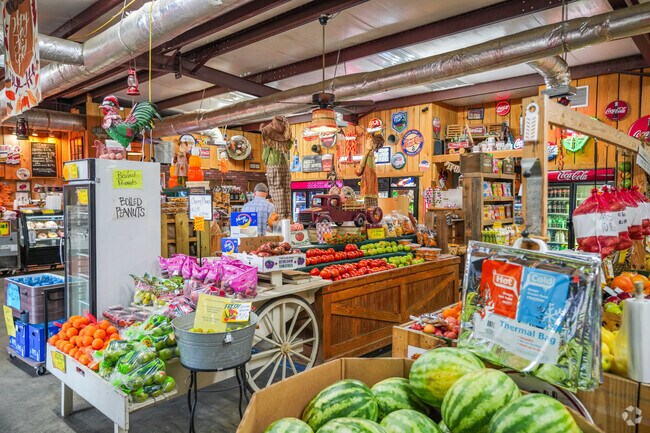 Country Tyme Fruit Stand offers a wide variety of fresh, locally grown fruits and vegetables.