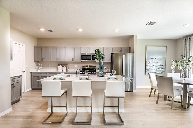 12842 Canter Call Rd, Lithia, FL 33547 - photo 3