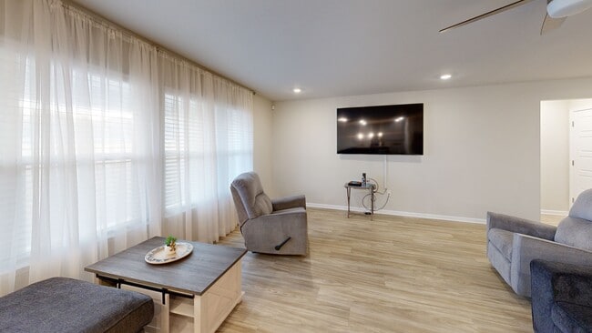 1091 Enclave Cir, Long Beach, MS 39560 - photo 2