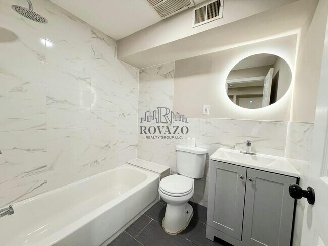 172 Seymour Ave unit side, Newark, NJ 07108 - photo 6