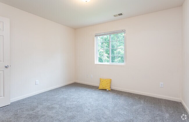 Legacy on Elm, Greensboro, NC 27406 - photo 5