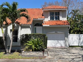 3965 Hyde Park Cir, Hollywood, FL 33021