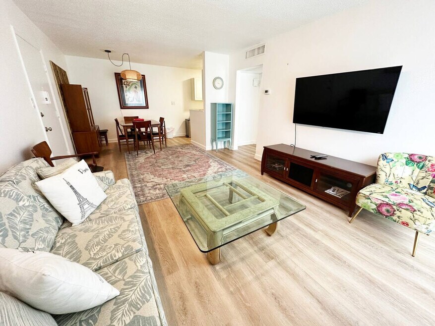 1700 SW 16th Ct unit ID1359106P, Gainesville, FL 32608 - photo 1