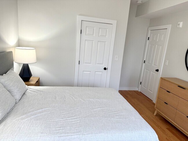 28 Linden St unit 1, Allston, MA 02134 - photo 7