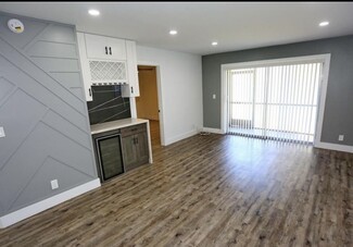 3688 N University Dr Unit Holiday Village Unit#3688, Coral Springs, FL 33065