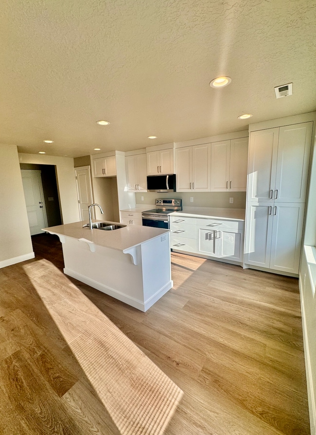 535 W 2350 N Unit 4, Cedar City, UT 84721