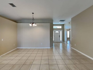 1437 Bluff Loop, Dundee, FL 33838