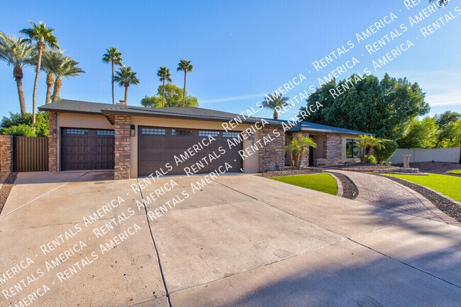 7007 N Vía de Manana, Scottsdale, AZ 85258 - photo 2