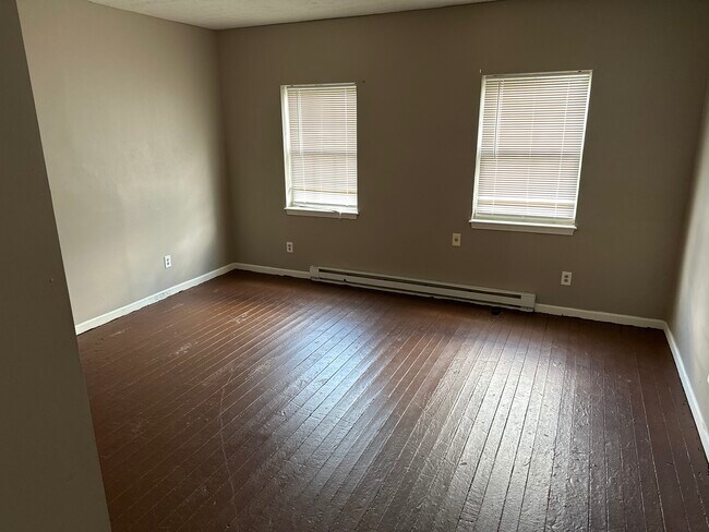 775 Campbell Ave, Columbus, OH 43222 - photo 5