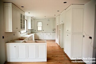 119 Westbourne Terrace Unit 1, Brookline, MA 02446