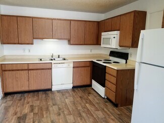 131 Elm St Unit 8, Gwinn, MI 49841