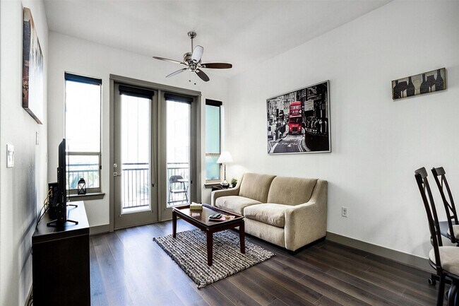 800 Sorella Ct unit ID1359168P, Houston, TX 77024 - photo 3