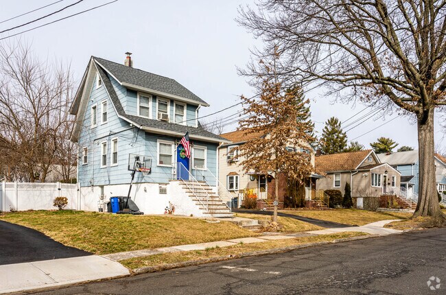 Single family home in Bogota.