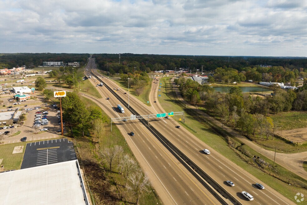 NH_Pearl_534604_P2_V2_HK_072224