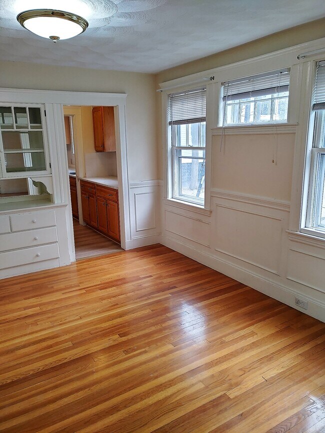 12 Quincy St unit 1, Arlington, MA 02476 - photo 5