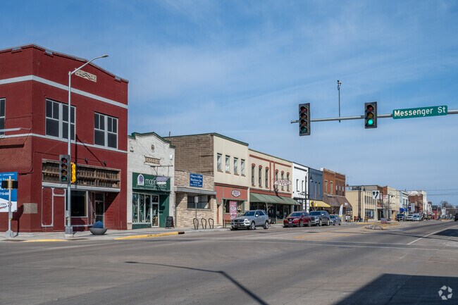 Main Street in Rice Lake has numerous shopping and dining options.