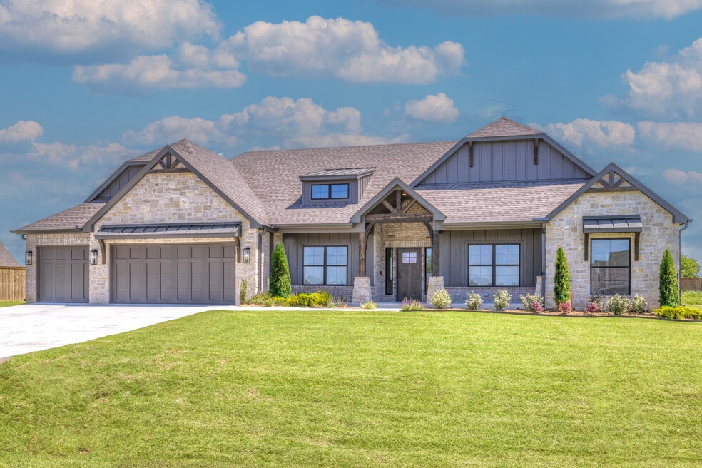 1831 E 44th St, Sand Springs, OK 74063 - photo 1