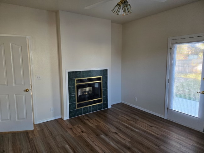 2023 N Glennfield Place, Meridian, ID 83646 - photo 2