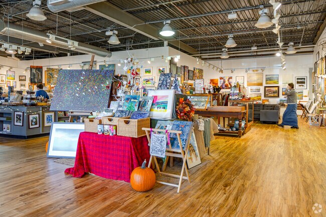 ArtHound Gallery showcases work from over 400 Vermont artisans in Essex.