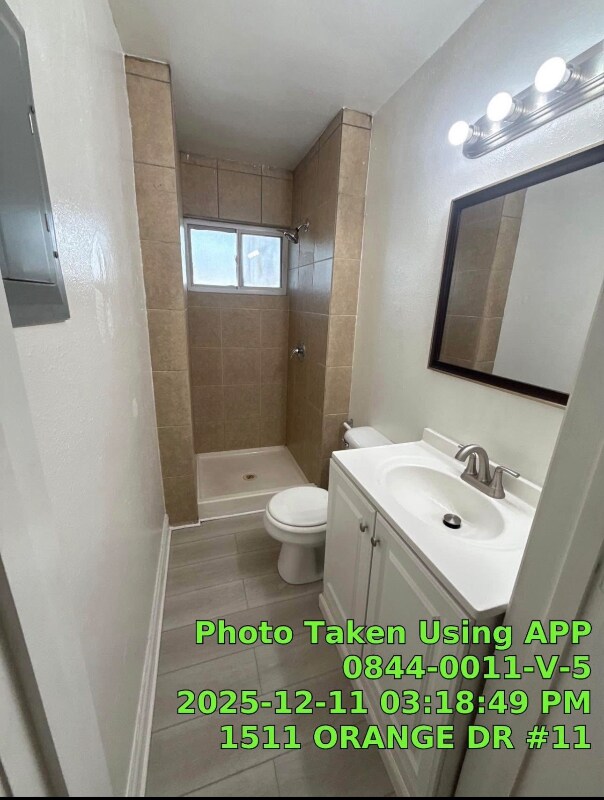 1511 Orange Dr unit 11, Bakersfield, CA 93305 - photo 6