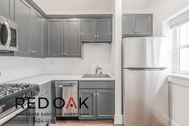 6533 Hollywood Blvd unit 308, Los Angeles, CA 90028 - photo 3