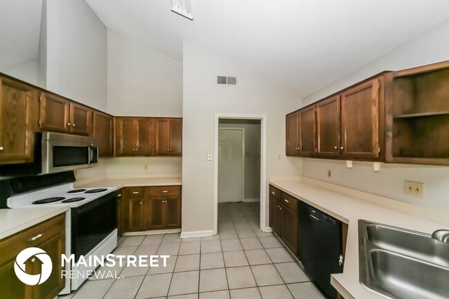 1107 Charstone Dr, Southaven, MS 38671 - photo 7