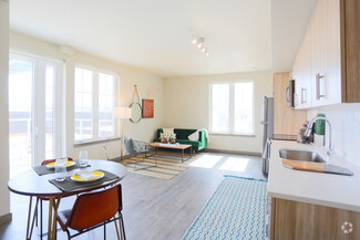 1850 NW Front Ave, Portland, OR 97209