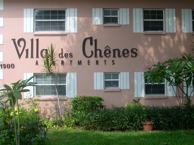 Villa Des Chenes Apartments