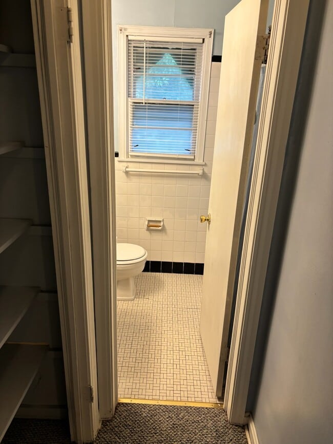 435 E 36th St, Erie, PA 16504 - photo 5