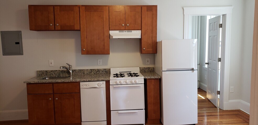 1721 Commonwealth Ave unit 27, Brighton, MA 02135 - photo 1