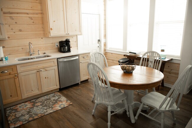 2105 Loretta Parker Ln unit Lot 7-AirBNB, Barling, AR 72923 - photo 3