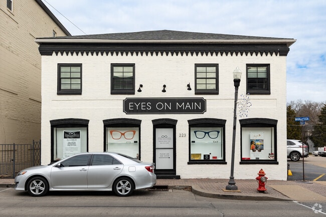 Explore historic charm on East Main Street in Festus MO.