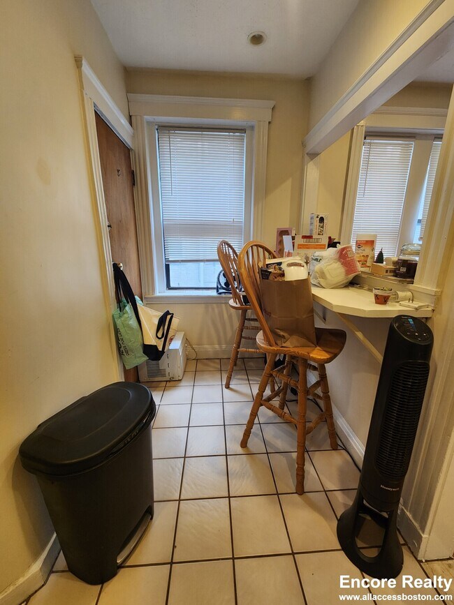 245 Kelton St unit 240-3, Allston, MA 02134 - photo 7