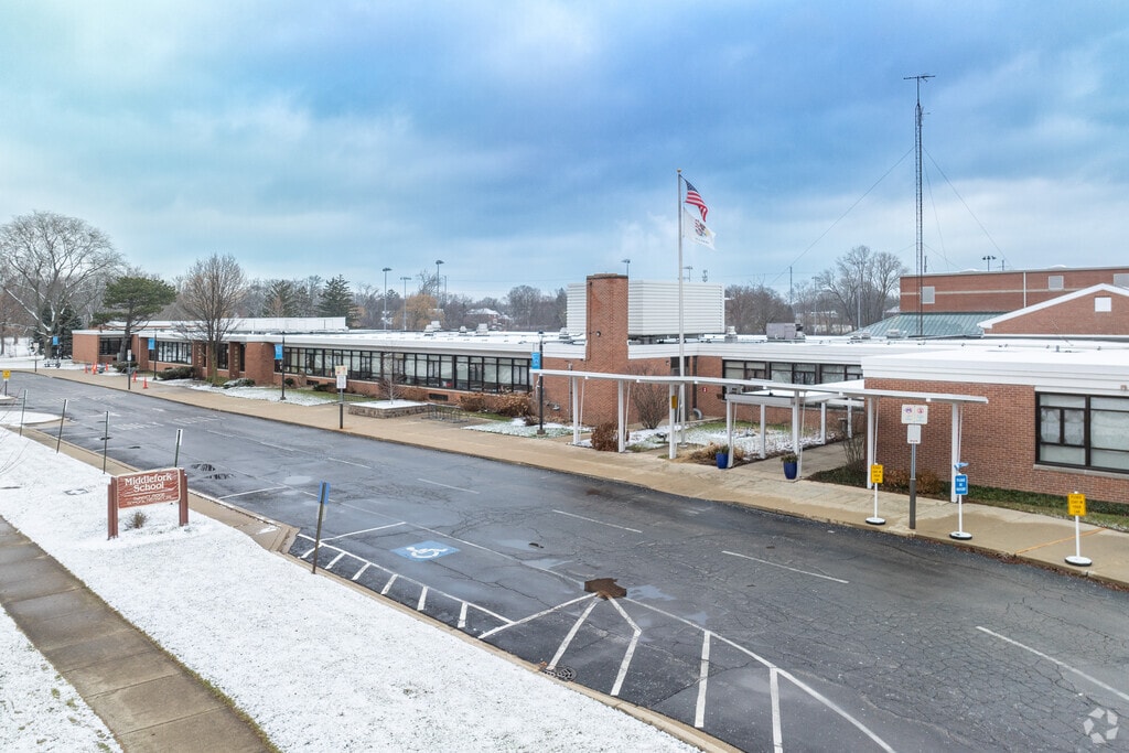 Middlefork Primary School is located in Northfield.