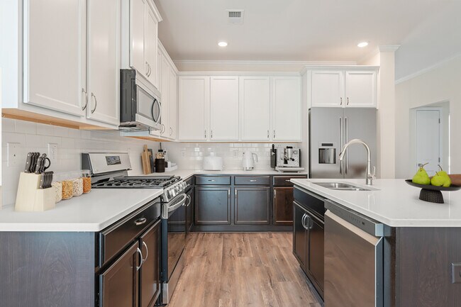 Augusta_8 Kitchen.jpg