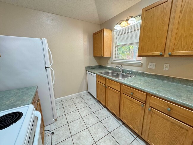 3303 Trey Ln, Killeen, TX 76542 - photo 5