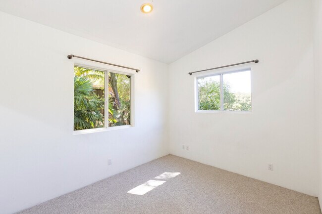 898 Veronica Springs Rd unit ID1353165P, Santa Barbara, CA 93105 - photo 6