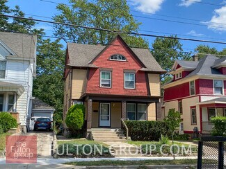 140 Diamond Ave SE, Grand Rapids, MI 49506