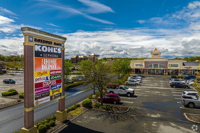 Roxbury Mall entrance in Succasunna