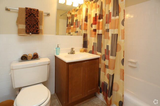 Gates of Cipriano, Greenbelt, MD 20770 - photo 5