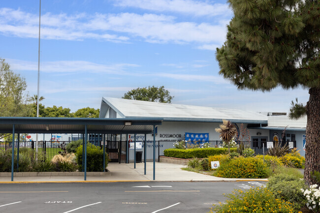 Entrance at Rossmoor Elementary School.