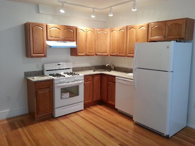 1682 Commonwealth Ave unit 8, Brighton, MA 02135 - photo 1