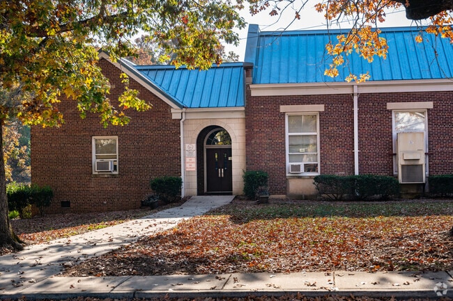 South Providence School provides education in the neighborhood of 
Union County.