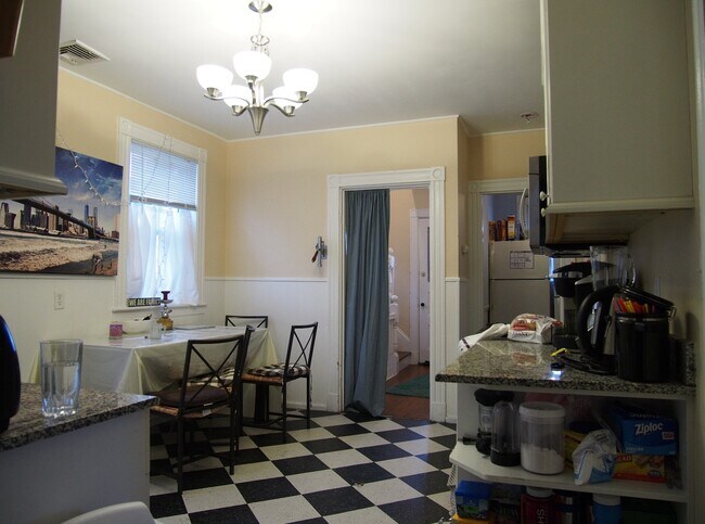 129 Cedar St unit 3, Roxbury, MA 02119 - photo 5